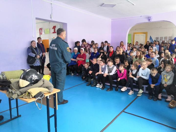 16 декабря школа посёлка Лермонтова Куйтунского района встречала гостей