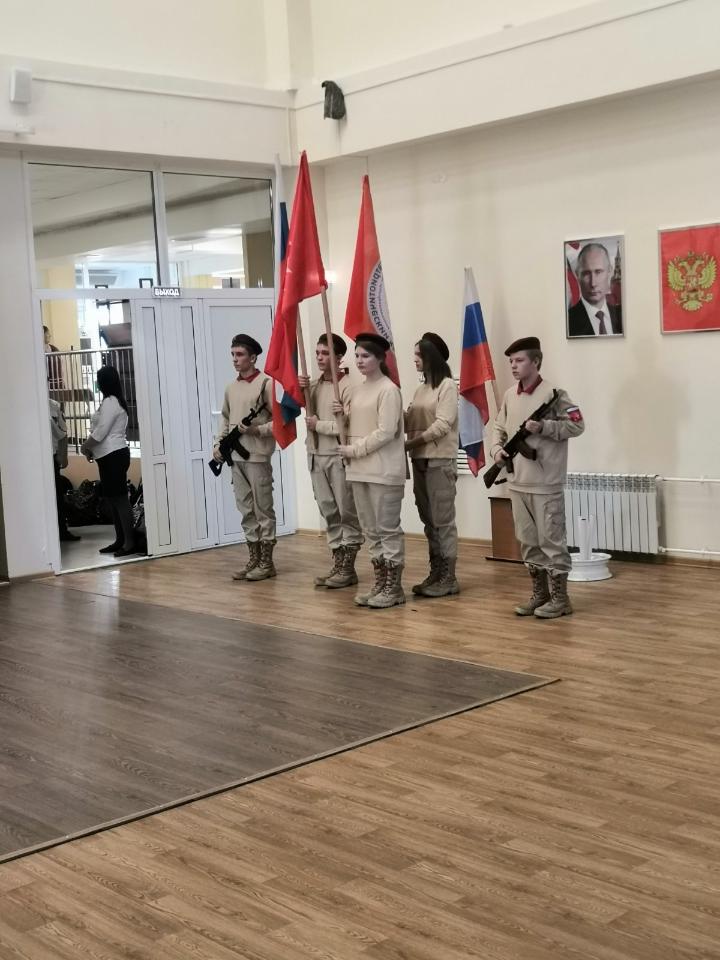 28 октября МКОУ СОШ №2 р.п. Куйтун чествовала новоиспеченных школьников-кадетов МЧС. 25 смелых и отважных школьников прошли посвящение в кадеты МЧС.